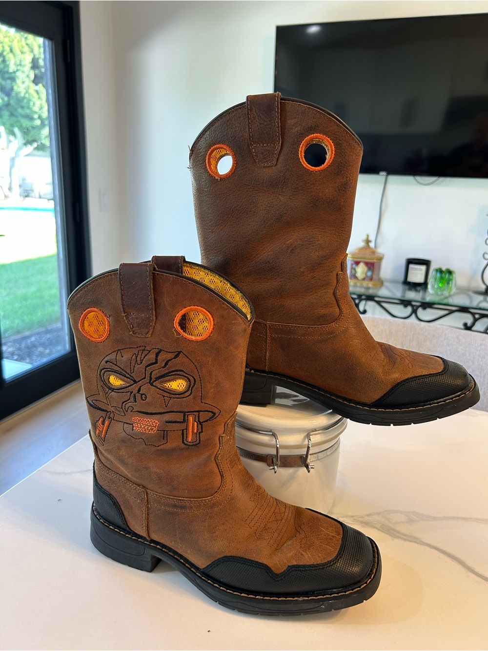 Boys Cody James Brown Leather Work Boots with Orange Accent. Sz 4D